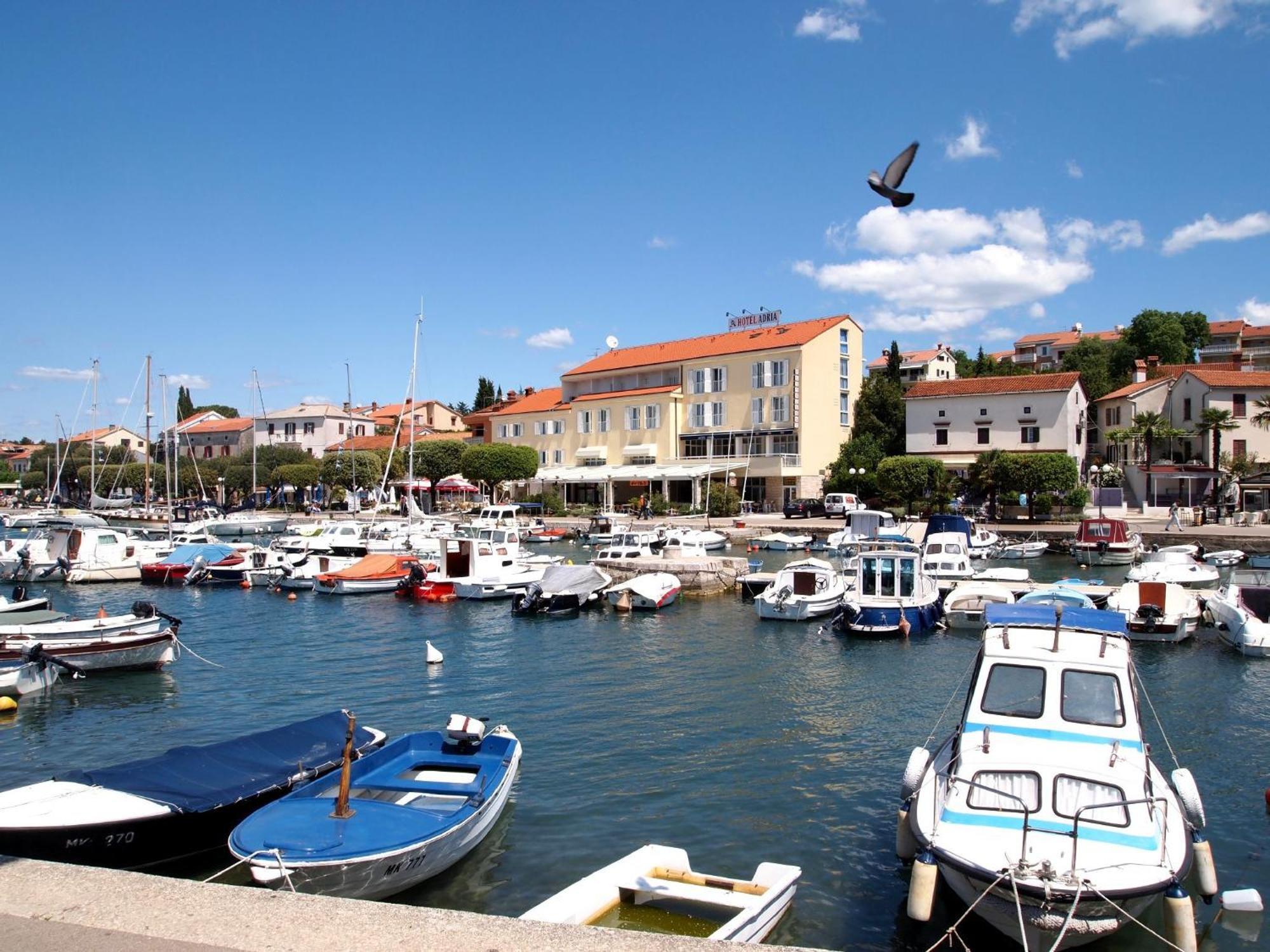 Hotel Adria Malinska Εξωτερικό φωτογραφία