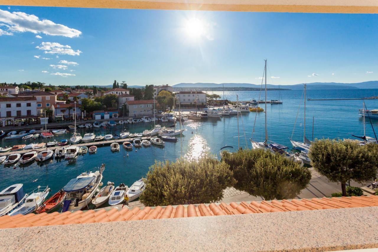 Hotel Adria Malinska Εξωτερικό φωτογραφία